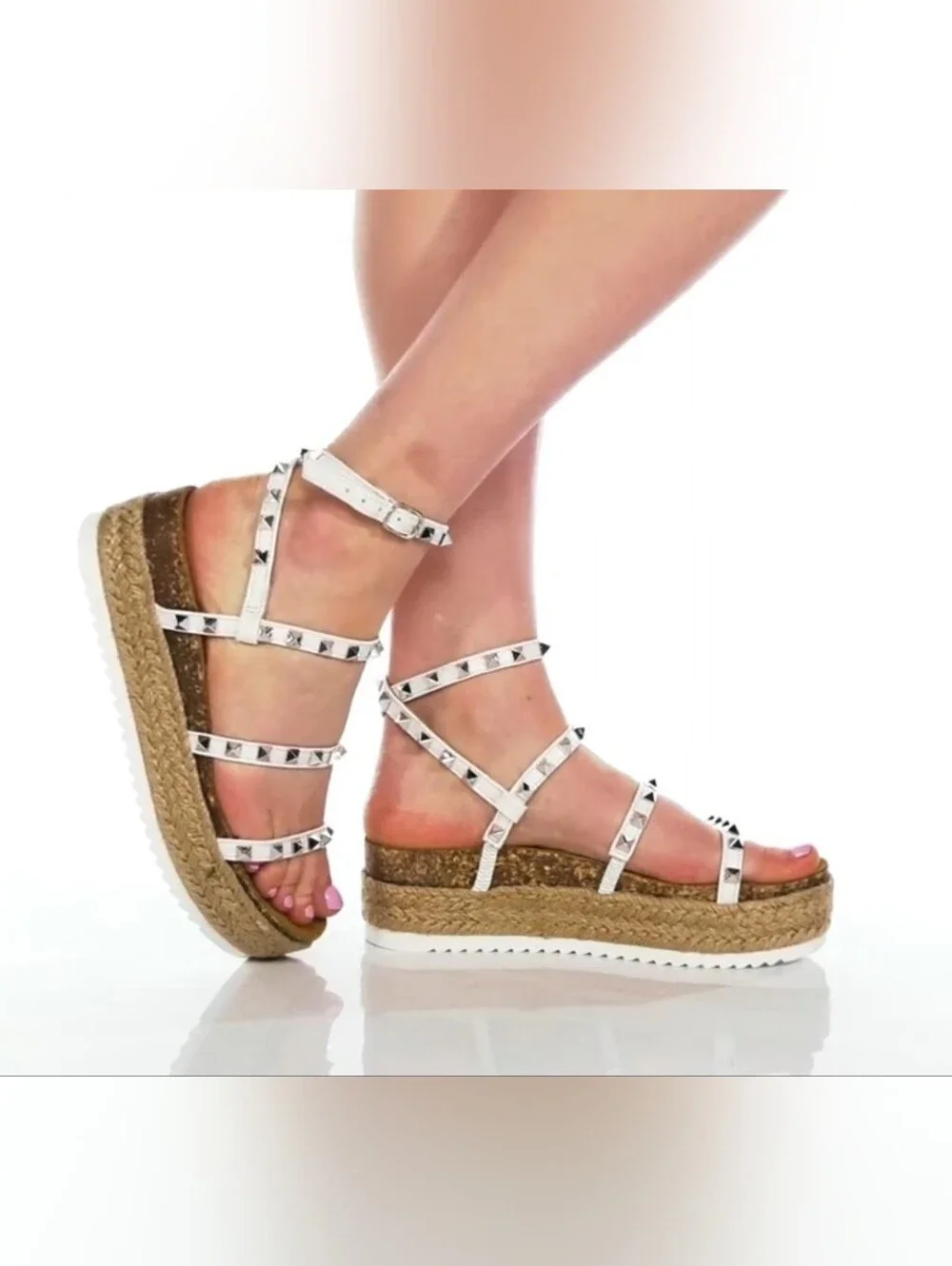 Steve Madden Kailee White Studded Platform Sandals Size 9.5